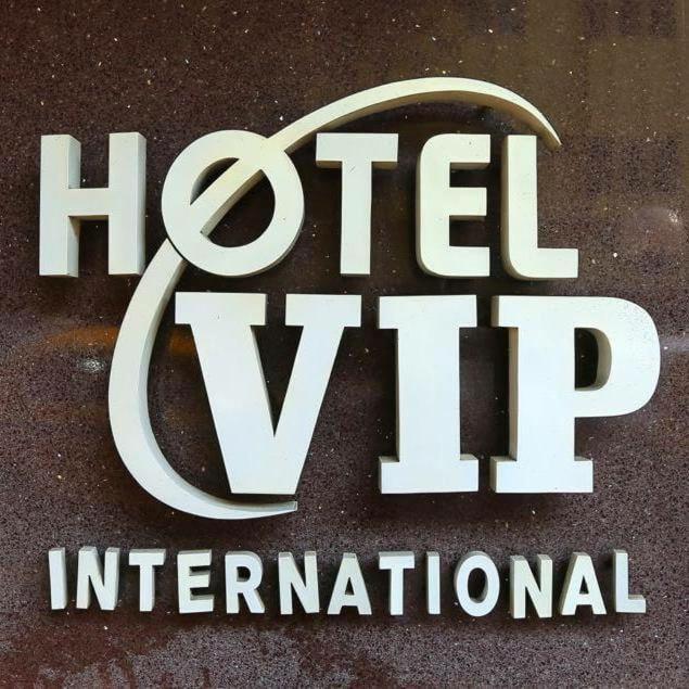 Collection O 64168 Hotel Vip International Колката Екстер'єр фото